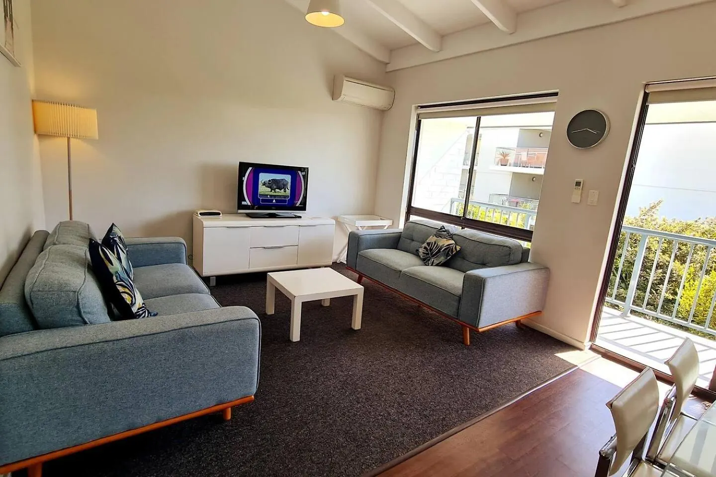 West Beach Lagoon 213 - Corner Unit! Perth